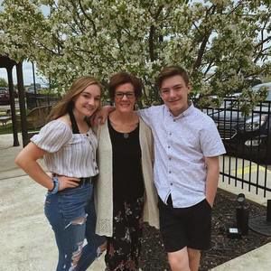 Meet your Posher, Sheri